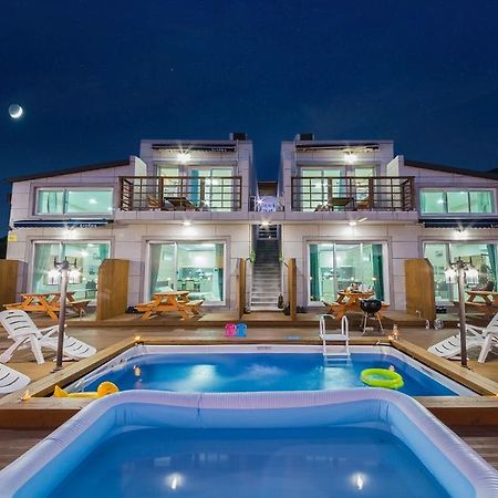 Dolsanmaru Pension Йосу Экстерьер фото
